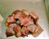 かまぼことイナダ～♬和えるだけ♬作り方1写真