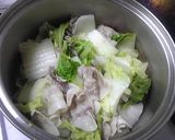 白菜と豚バラ肉の鍋蒸し作り方3写真