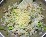 焼き鳥（缶詰）・梅・枝豆の混ぜご飯作り方3写真