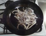 カサ増しエリンギでイカゲソのカレーソテー作り方2写真