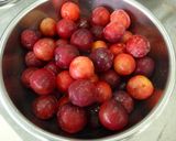 旬の美味しさをギュッ♪すももジャム作り方1写真