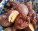 鶏手羽とたまごのうま煮作り方6写真