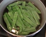 しょうゆ麹で、いんげんとつみれを味つけ作り方2写真