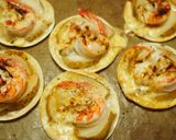 * 餃子の皮で ❤ 簡単プチ・ピザ♪作り方4写真