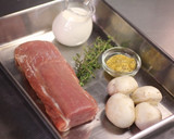 豚ヒレ肉の粒マスタードソース。作り方1写真