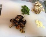 俺のボンゴレうどん☆トマトと舞茸編作り方1写真