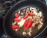 俺のボンゴレうどん☆トマトと舞茸編作り方4写真