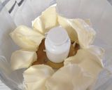簡単濃厚♡クリームチーズと桃のアイス作り方1写真
