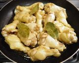 月桂樹が香る♪手羽元の煮込み作り方4写真