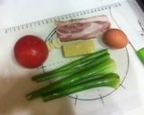 トマト＆セロリサラダ　ベーコンエッグのせ作り方1写真