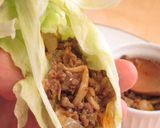 シャキシャキレタスの豚ひき肉キノコ包み作り方4写真