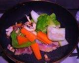 鳥モモ肉のハーブいり塩ソースステーキ.＋作り方3写真