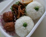 キャラ弁 うささん弁当作り方1写真