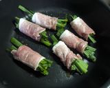 たっぷりニラのピリ辛豚肉巻き♡作り方3写真