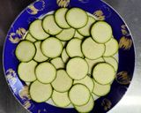簡単♬ ズッキーニと カニカマの 酢の物作り方2写真