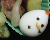 うずら卵でカンタンキャラ弁…ニワトリ作り方4写真