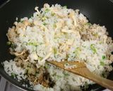 天かす入れて☆ブナピーと大根葉の炒飯作り方6写真