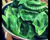 おうちにあるもので☆濃厚バジルペースト作り方1写真