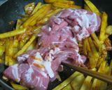 豚肉とじゃがいものキムチ炒め作り方3写真