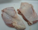 パリパリ♪モモ肉の照り焼きチキン！作り方1写真