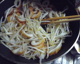 簡単❤ちくわ＆もやしのカレー卵とじ作り方1写真