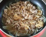 焼肉のたれで簡単☆ガッツリ♪豚・玉・丼♫作り方3写真