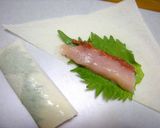 簡単❤鶏むね肉の梅しそ春巻き❤作り方1写真