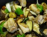 鶏肉と野菜の焙煎にんにく炒め煮作り方13写真