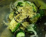 胡瓜と玉葱の塩麹・塩昆布・生姜漬け作り方6写真