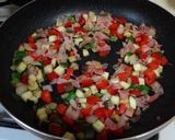 彩鮮やか！食欲そそる夏野菜ピラフ。作り方4写真