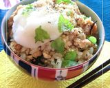 鶏ひき肉・揚げ・ひじき　焙煎にんにく丼作り方13写真