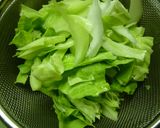 キャベツの塩麹・塩昆布　梅おかか胡麻和え作り方2写真