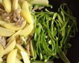 豚肉とジャガイモの炒め物作り方2写真