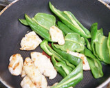 ささ身としし唐のにんにく味噌炒め作り方4写真