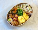 お弁当にミニトマトがなくても赤いピックで作り方1写真