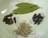 香味野菜たっぷり鶏もも肉のトマト煮込み作り方4写真