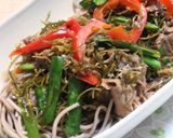 夏にスタミナ！牛肉こんぶ野菜の醤油麹炒め作り方3写真