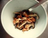 鮭フレークときのこで和風オムレツ作り方4写真