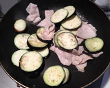 大さじ１のオイルで豚と茄子の味噌炒め作り方4写真