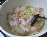 白菜と油揚げとベーコンの鶏がらスープ煮作り方5写真