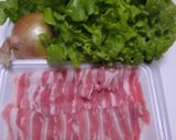 豚ばら肉と玉ねぎの辛味噌炒め作り方1写真