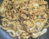 玉ねぎでコク旨！うちの10分でできる豚丼作り方4写真