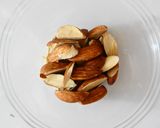 ナッツと雑魚入り♬人参の美肌きんぴら作り方1写真