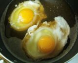 冷たい♪きぬさやの玉子おとし作り方1写真