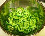 ゴーヤとカニカマの胡麻マヨ和え作り方2写真
