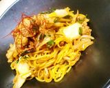 昼ご飯に！豚キムチ焼きそば作り方4写真