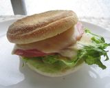 朝食に☆カリカリもっちりサラダマフィン作り方6写真