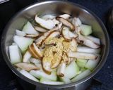 夏の薬膳！とうがんと豚肉のスープ作り方2写真