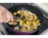 鶏肉とじゃがいものシーザーソース★動画★作り方14写真