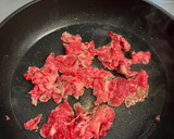 牛肉と舞茸の松茸の味お吸い物炒め☆作り方1写真